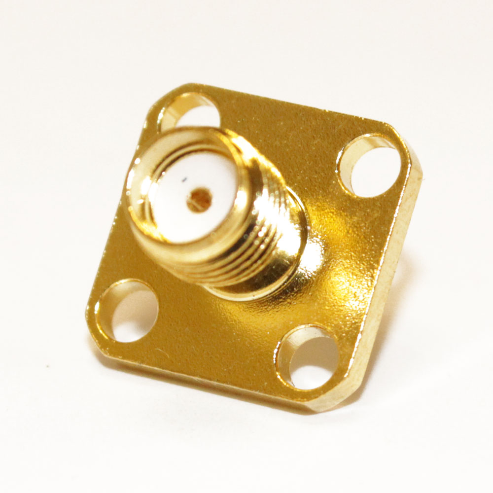 Гнездо 'SMA' на корпус c фланцем 4отв. (SMA-BJ2 gold)